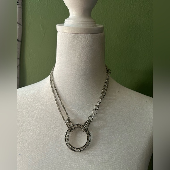 Paparazzi silver and rhinestone chain Necklace and earring set new - Picture 1 of 6
